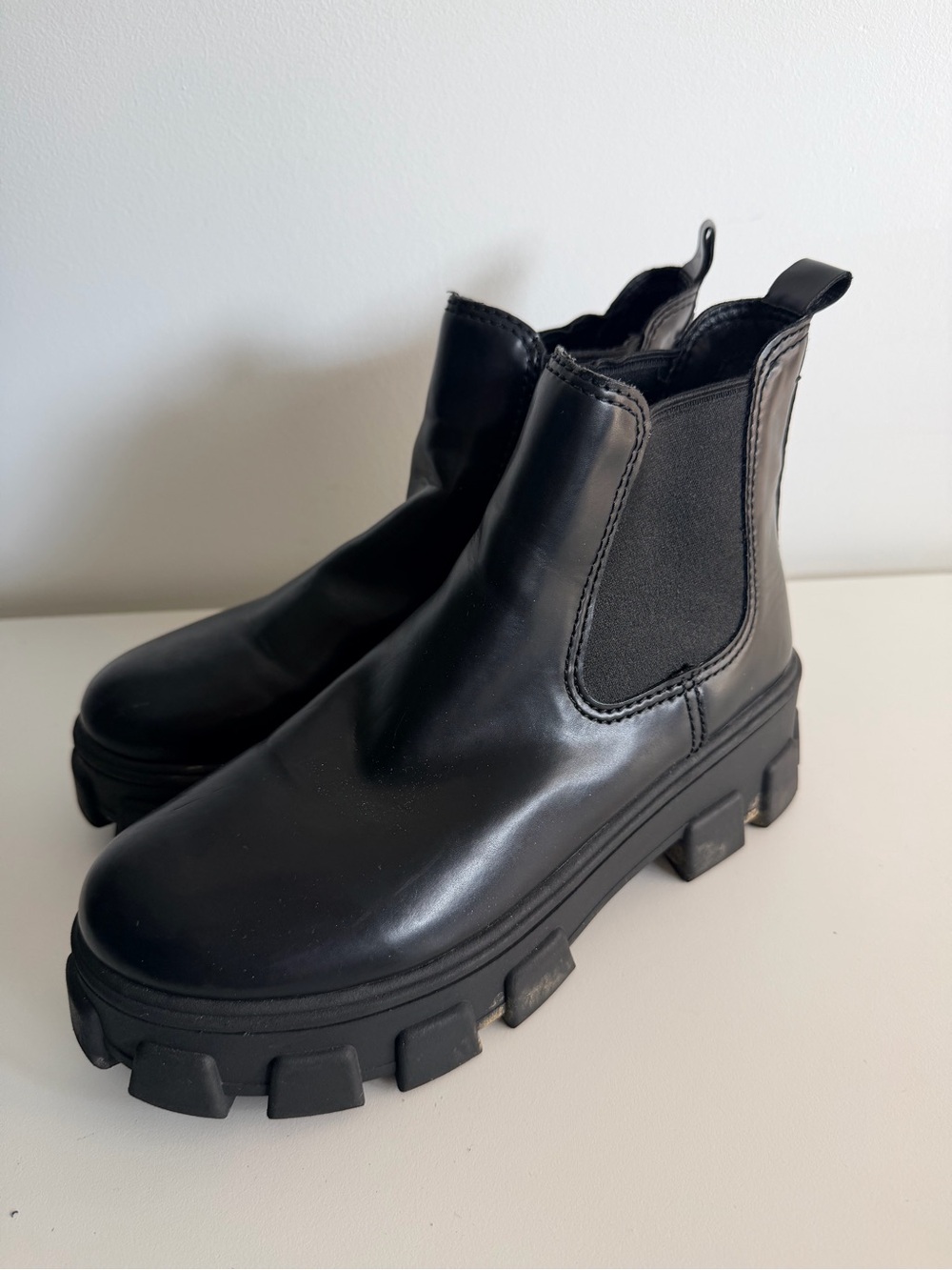 Circus Sam Edelman black Chunky Chelsea Boots - Women's Leather Platform Ankle